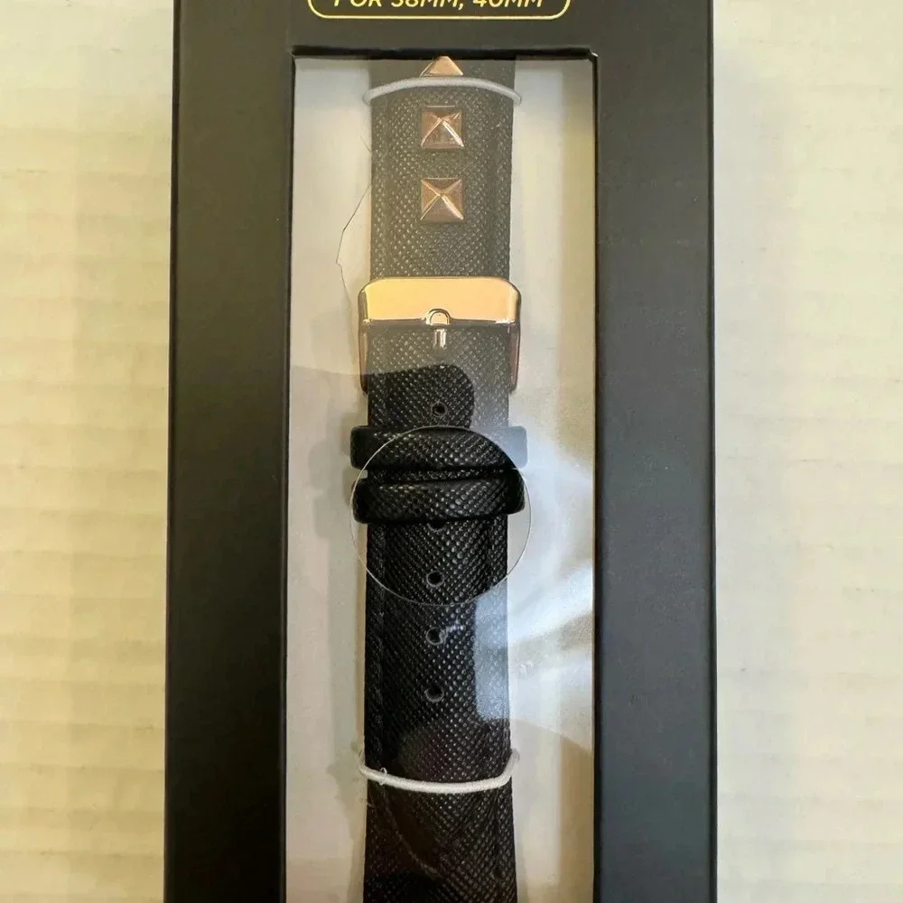 Sol-light Apple Watchband Studded Black